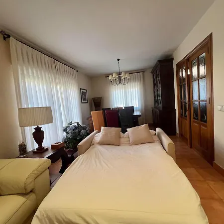 La De Pi بيت للعطل Garcillan